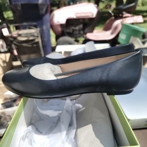 Walking cradles flats